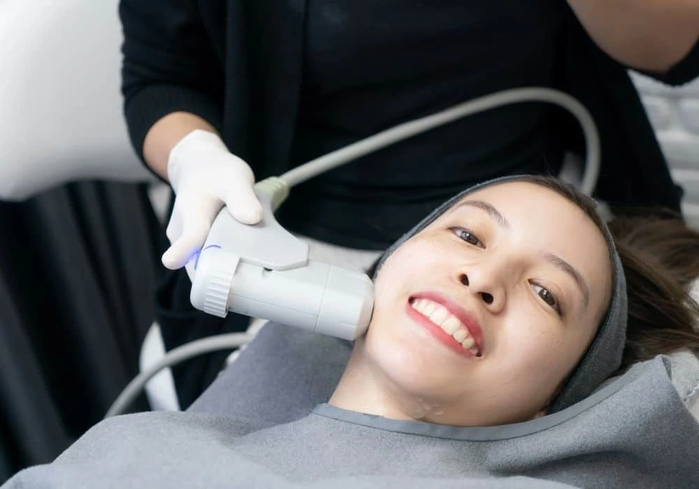 HIFU treatment Cambridge in progress